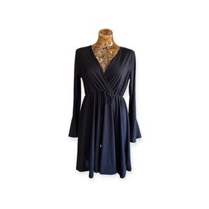 Shein dress black long statement sleeves Large v neck